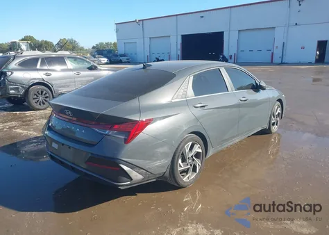 2024 Hyundai Elantra Sel from USA, damaged, VIN KMHLS4DG0RU765362